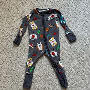 Little Sleepies Hoop Star Zippered Zippy footed PJs 3-6 months